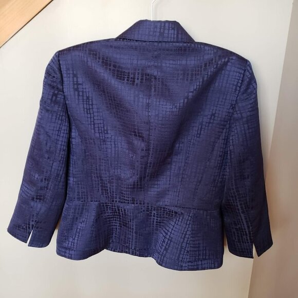 Kasper Navy Blue Metallic Print Double Peplum Curve Hem Blazer Size 10 - Picture 5 of 7